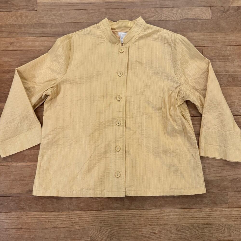 Chico's it's gold six button 3/4 sleeve lightweight jacket size 16
b18